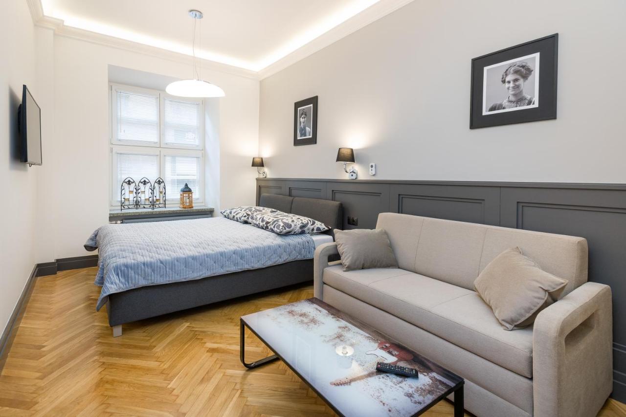 Luxury Apartment At The Main Square Краков Экстерьер фото
