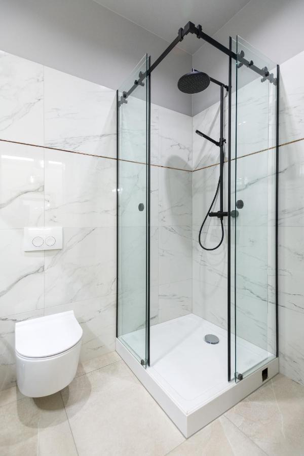 Luxury Apartment At The Main Square Краков Экстерьер фото